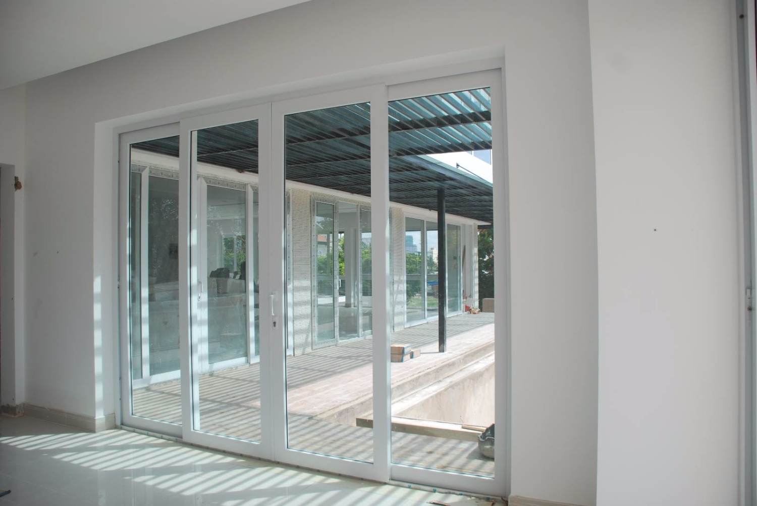 bai 8 1 viet anh door